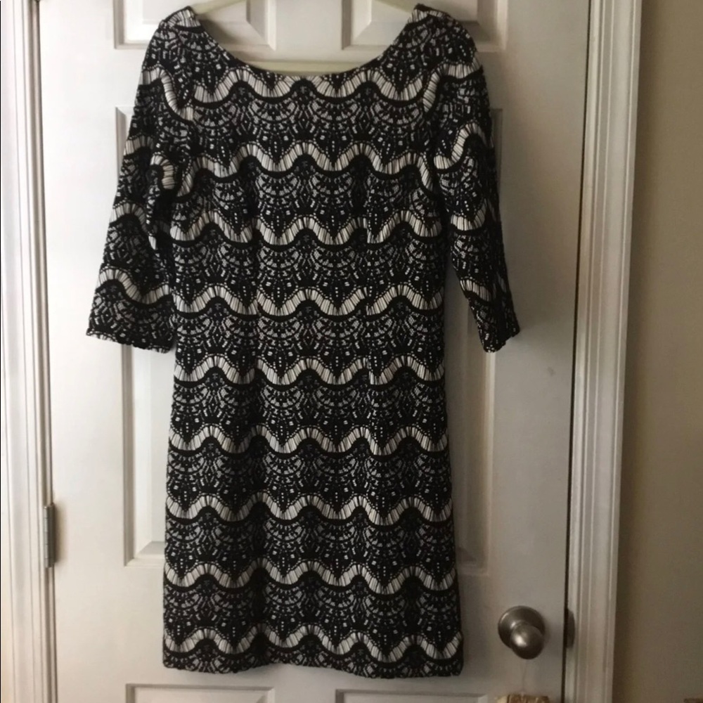 Lilly Pulitzer Black White Lace Nikola Exposed Gold Zipper Dress EUC M